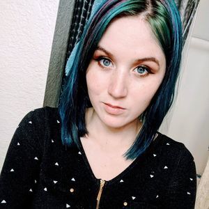 Meet your Posher, Kendra